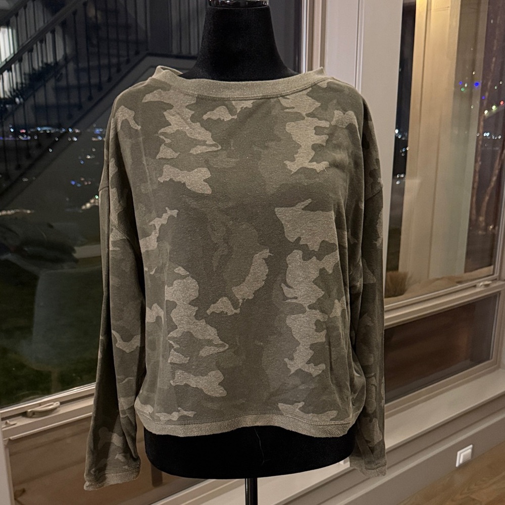 Prana Green Camo Sweatshirt